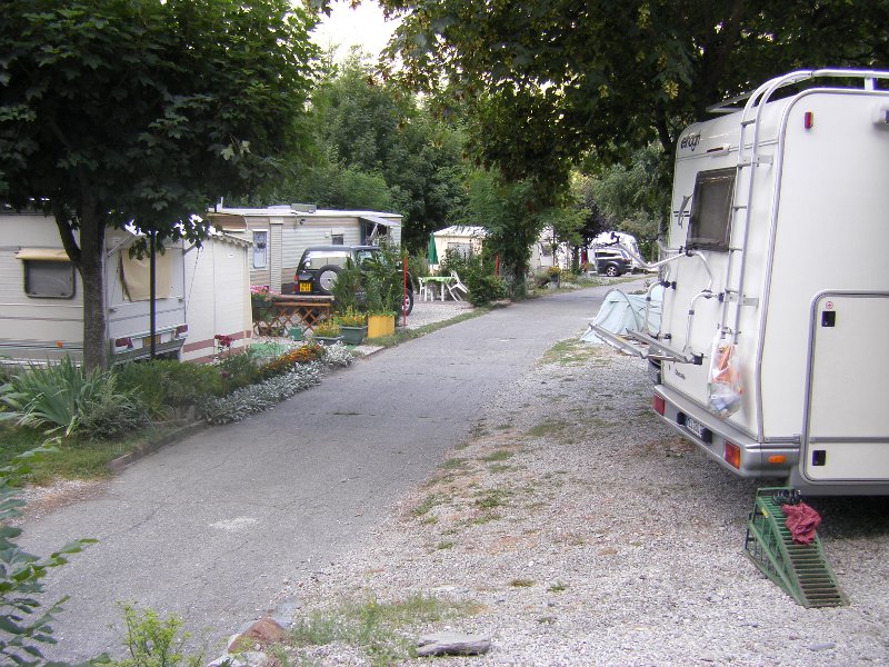 weiterer Blick auf den schönen Campingplatz in Bourg d'Oisans